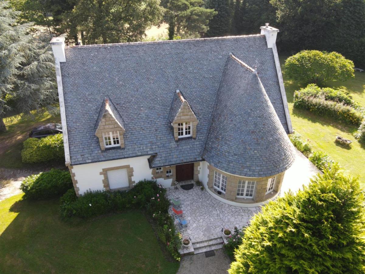 Crown Roads Bed & Breakfast Le Faouët Dış mekan fotoğraf